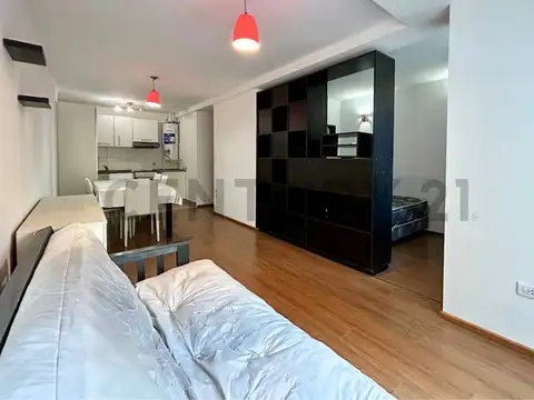 Venta | Departamento monoambiente divisible con patio de uso exclusivo | Lourdes, Rosario