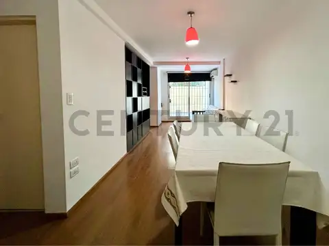 Venta | Departamento monoambiente divisible con patio de uso exclusivo | Lourdes, Rosario