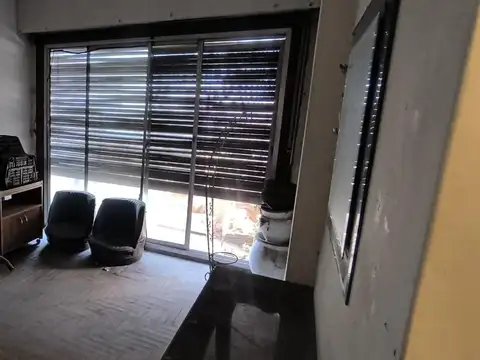 Quirno Costa 1300, Piso 6º