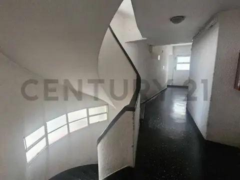 Avenida Rivadavia 6700, Piso 7