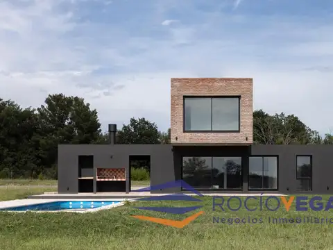 Casa en Alquiler de 3 dormitorios