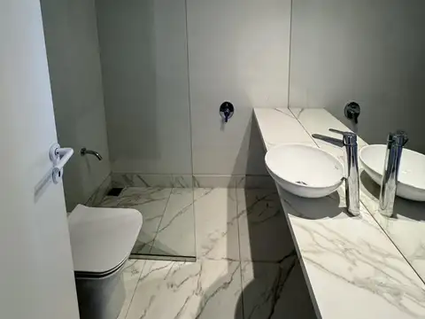 Departamento 5 ambientes con 3 baños