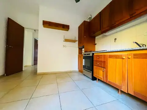 Depto Tipo Casa en Alquiler de 2 dormitorios