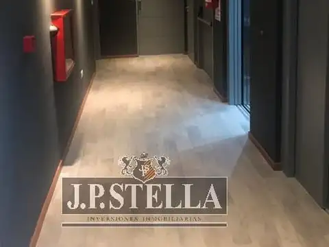 Oficina 45 m² Cub. con cochera en piso 12 - S.Justo (Ctro)