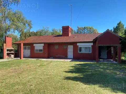 Venta Casa 3 dormitorios. Parque Sakura. Exaltacion de la Cruz. Apto Credito.