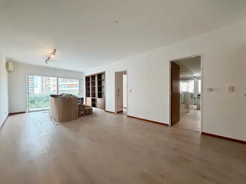 Increíble departamento con vista abierta de 3 ambientes en edificio de Categoría, Botanico.