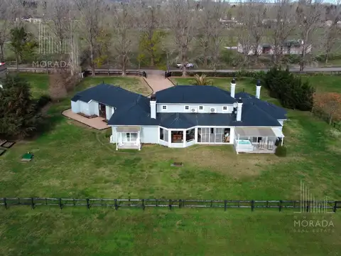 Casa en Venta en El Malacate, USD 429.000