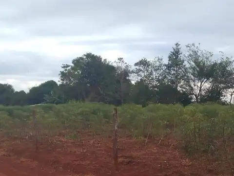 Lote de 1360m2. En Itapuá, Paraguay