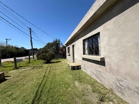 Vendo casa terreno Barros Blancos Ruta 8 Ruta 101
