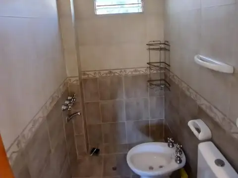 Departamento en Alquiler en Monte Castro, $ 500.000
