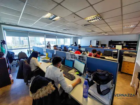 Oficina Monoambiente con 2 baños