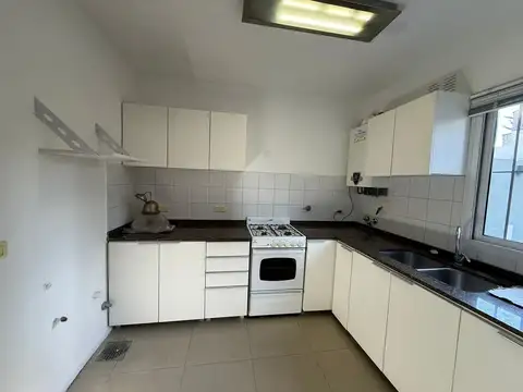 Depto Tipo Casa en Alquiler 15 años