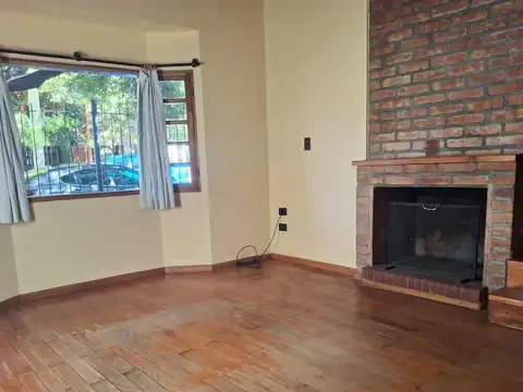 Casa en Alquiler en Cipolletti, $ 3.300.000