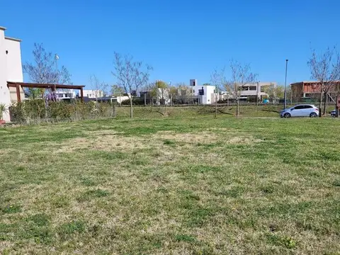 Puertos del Lago, Lote Barrio Ceibos