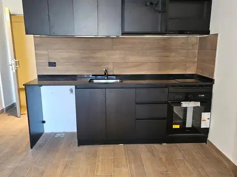 Araujo 100, Piso 6
