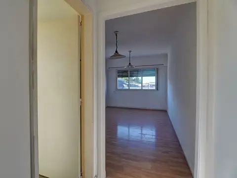 Departamento en Venta en Pompeya, USD 59.000