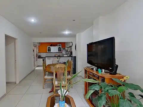 PH 3 amb. en Florida, entrada independiente y terraza