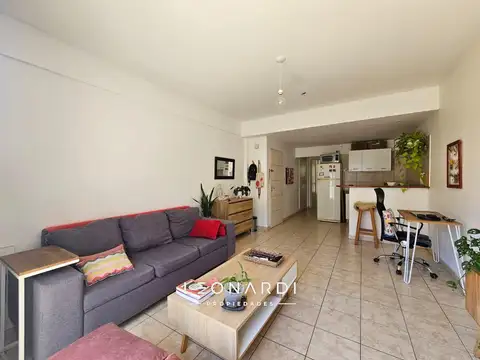 Departamento dos ambientes con baulera en venta en Escobar