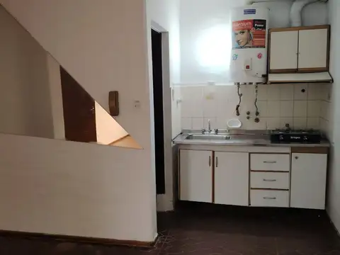 Departamento en Alquiler en Godoy Cruz, $ 380.000
