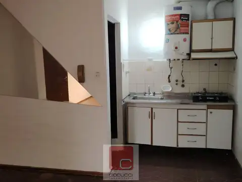 Departamento en Alquiler en Godoy Cruz, $ 360.000