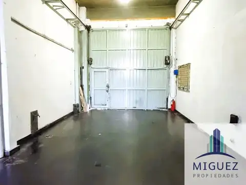 Galpón en alquiler de 192m2 ubicado en Villa Domínico