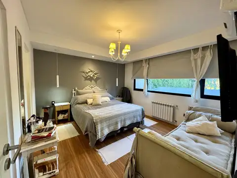 Casa 4 ambientes con 3 baños