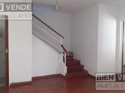 Depto Tipo Casa en Alquiler de 2 dormitorios