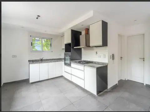  EXCELENTE DPTO 3 AMB CON AMPLIA TERRAZA SIN EXPENSAS 