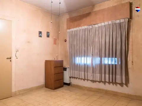 VENTA CASA 3 AMB COCHERA Y FONDO SARANDI