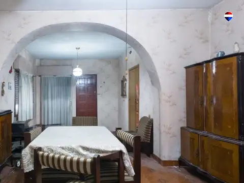 Casa 3 ambientes con 1 baño
