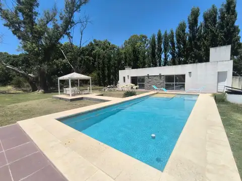 Callejón La Escondida La Asunción Club de Campo