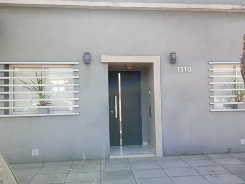Venta Propiedad de 5 Ambientes en Ramos Mejia Ideal Vivienda o Uso Comercial