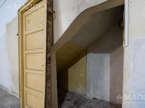 Local en Venta 48 años