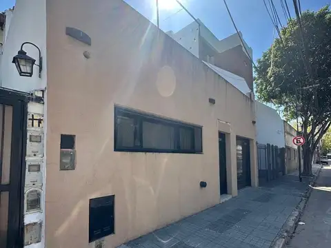Casa 4 ambientes con 4 baños