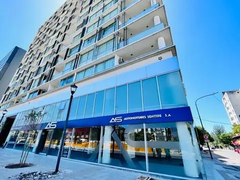 VENTA LOCAL COMERCIAL EN ESQUINA SAN TELMO