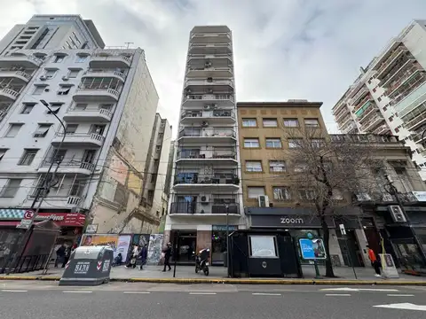 ¡Oportunidad en Balvanera! 3ambientes MUY LUMINOSO