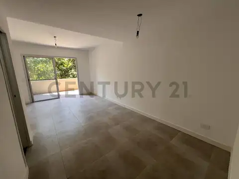 VENTA DUPLEX TRES AMBIENTES EN PILAR CON AMENITIES PREMIUM