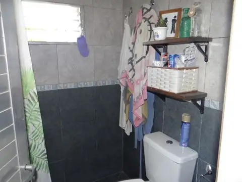 Venta .Casa 3 amb con garage ,en planta baja , lote propio.Lomas del mirador