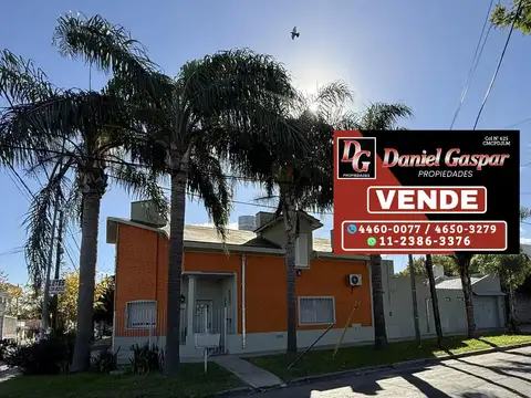 VENTA – CASA 3 AMBIENTES EN IMPECABLE ESTADO – MORÓN CENTRO