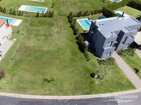Lote interno en venta Barrio Acacias