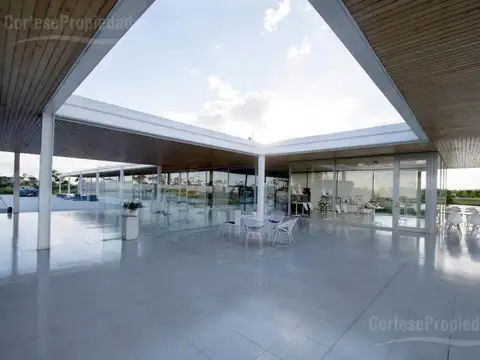 Terreno en Venta 30  mts Fondo
