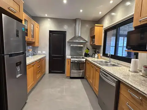 Excelente Casa en Barrio Cerrado "Privado Maschwitz" - Apto Crédito