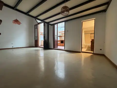 Depto Tipo Casa en Venta de 2 ambientes