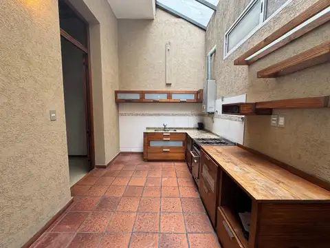 Depto Tipo Casa 2 ambientes con 1 baño