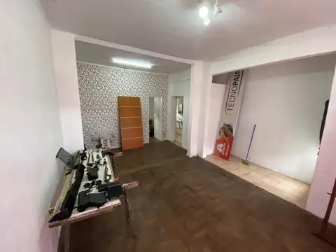 Av. Int. Carlos Ratti 887