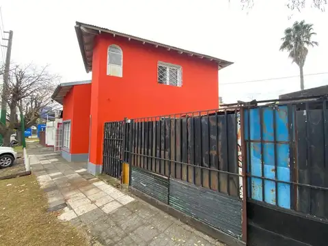 Av. Int. Carlos Ratti 800
