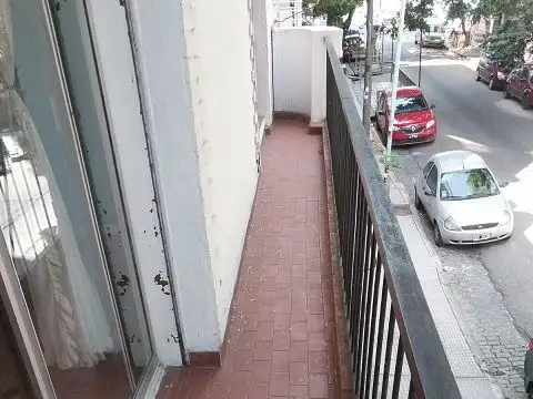 Depto Tipo Casa en Alquiler en Caballito, $ 1.700.000