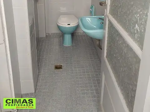 Depto Tipo Casa en Alquiler de 4 ambientes