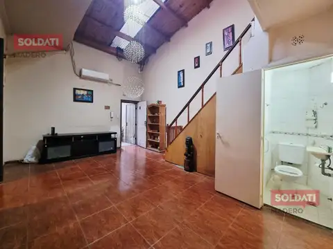 Depto Tipo Casa en Venta en Caballito Norte, USD 149.000