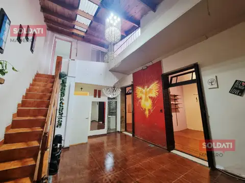 Depto Tipo Casa en Venta de 4 dormitorios